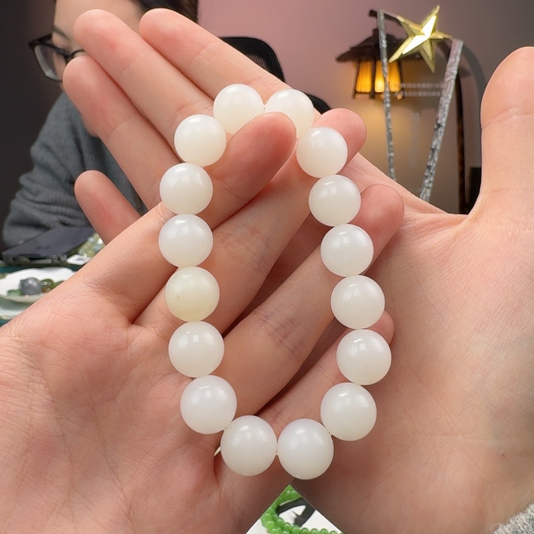 和田玉手串未镶嵌