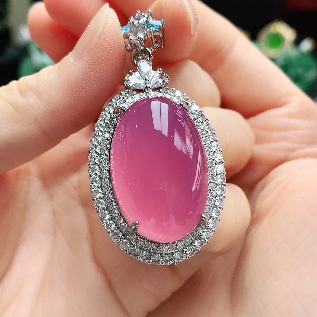 玛瑙/玉髓吊坠未镶嵌