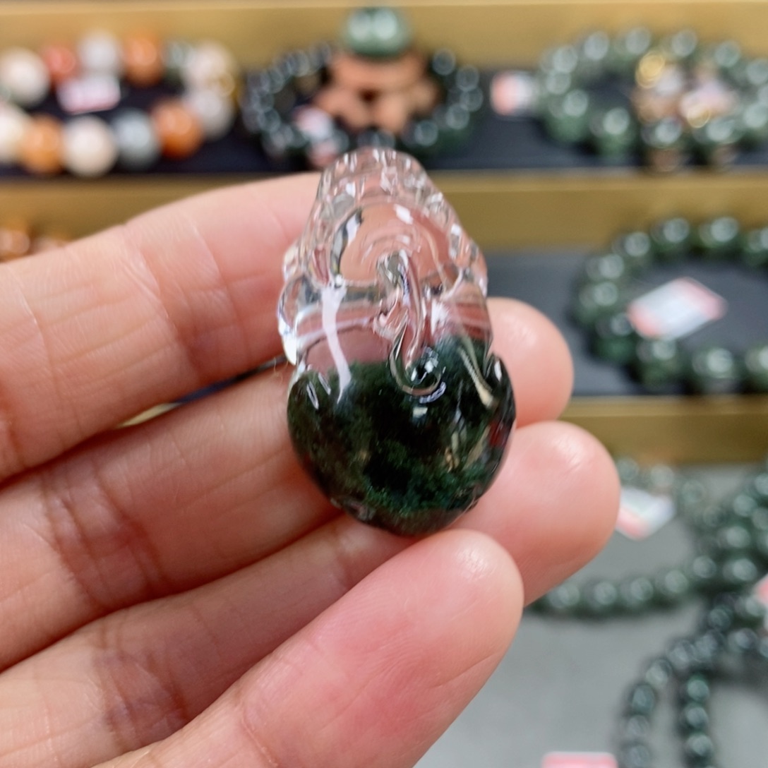 水晶貔貅未镶嵌绿幽灵貔貅