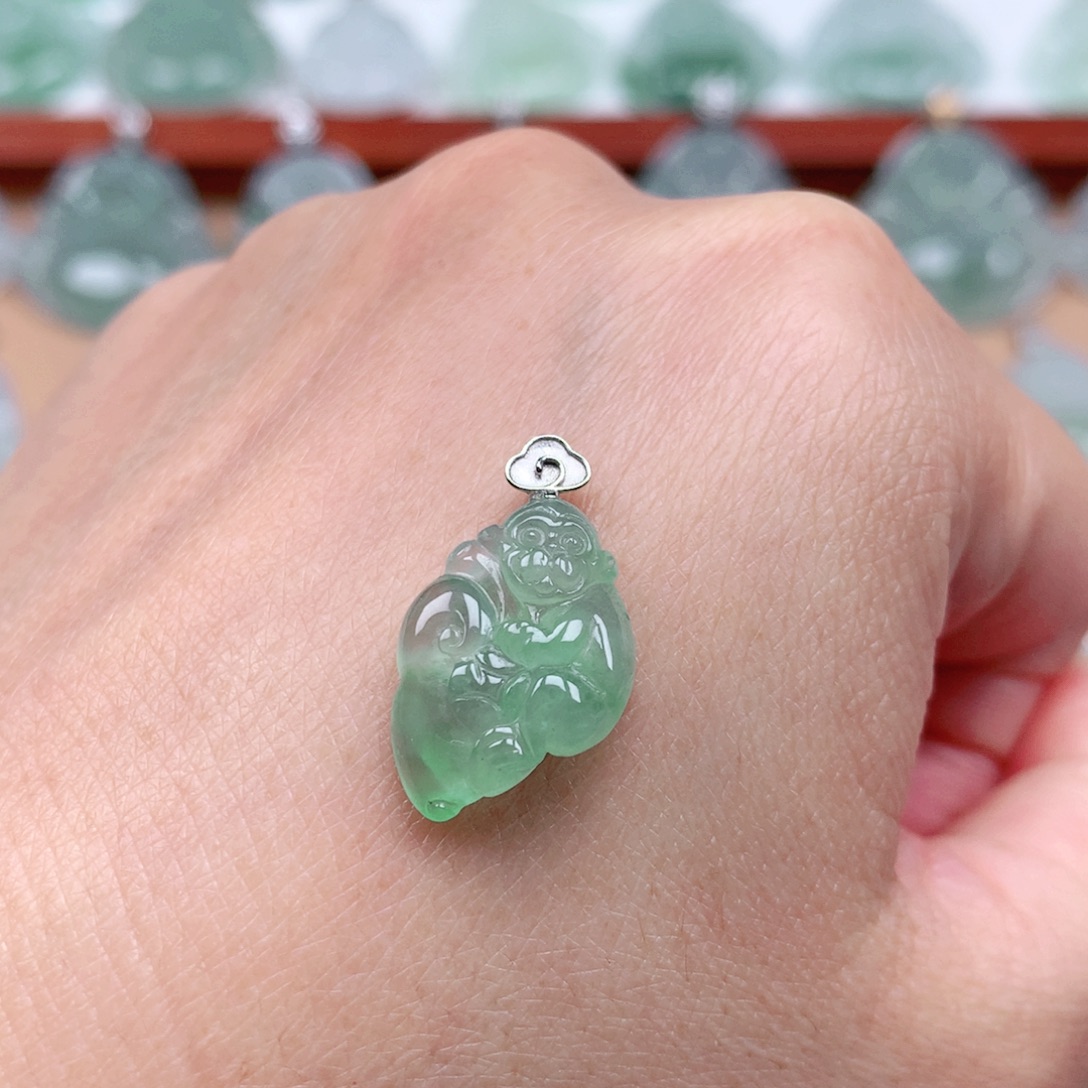 翡翠18K金镶嵌吊坠(不含链)
