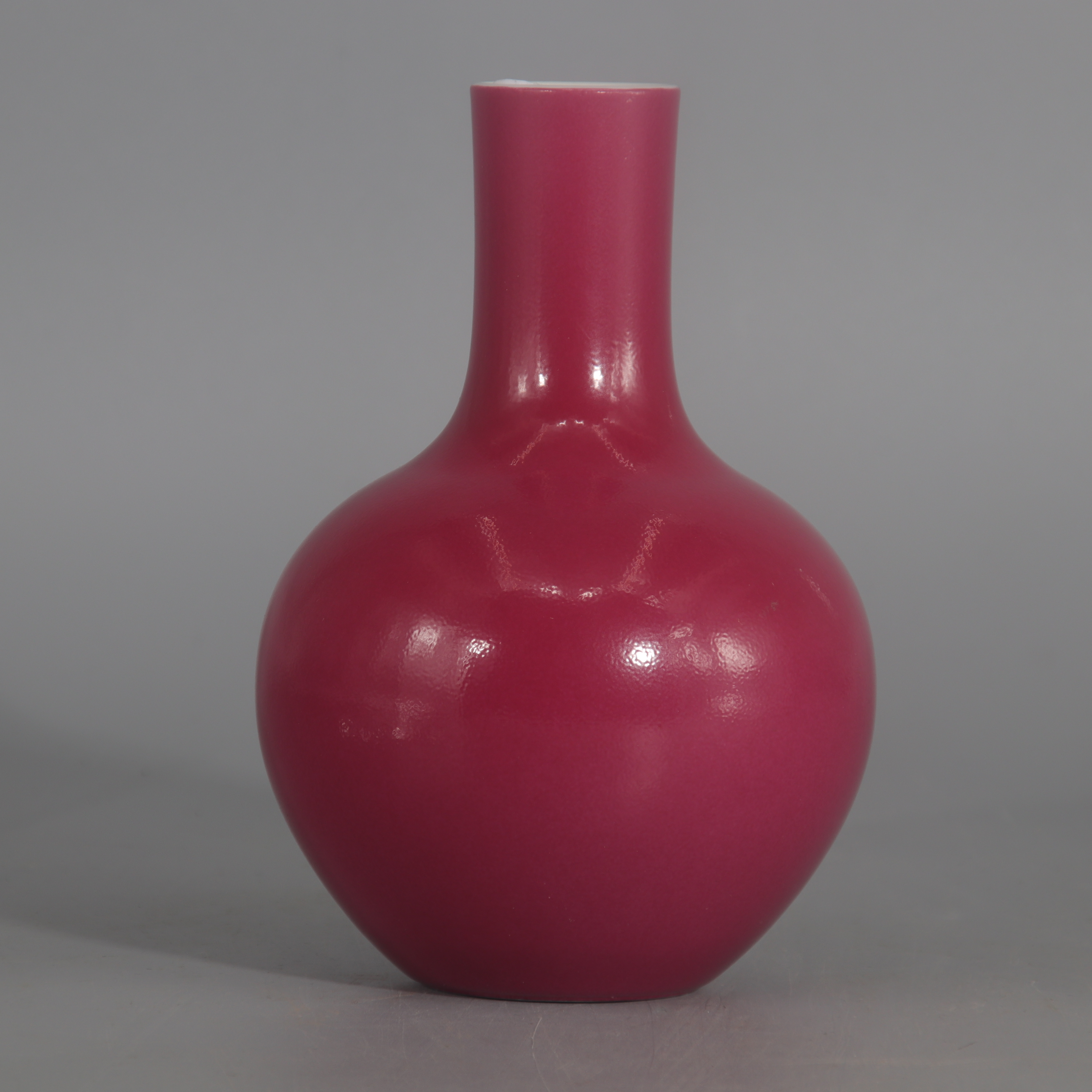 胭脂红釉小天球瓶H501-229