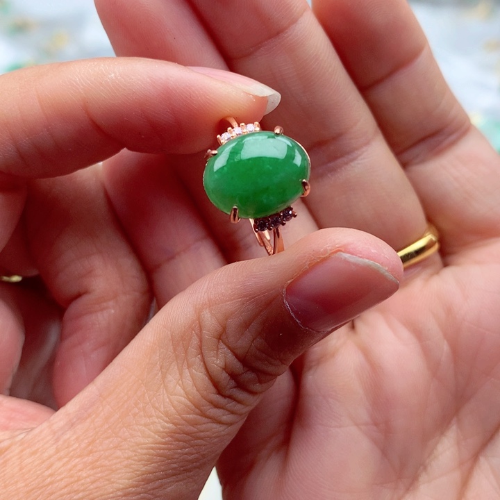 翡翠颈饰银S925镶嵌翡翠