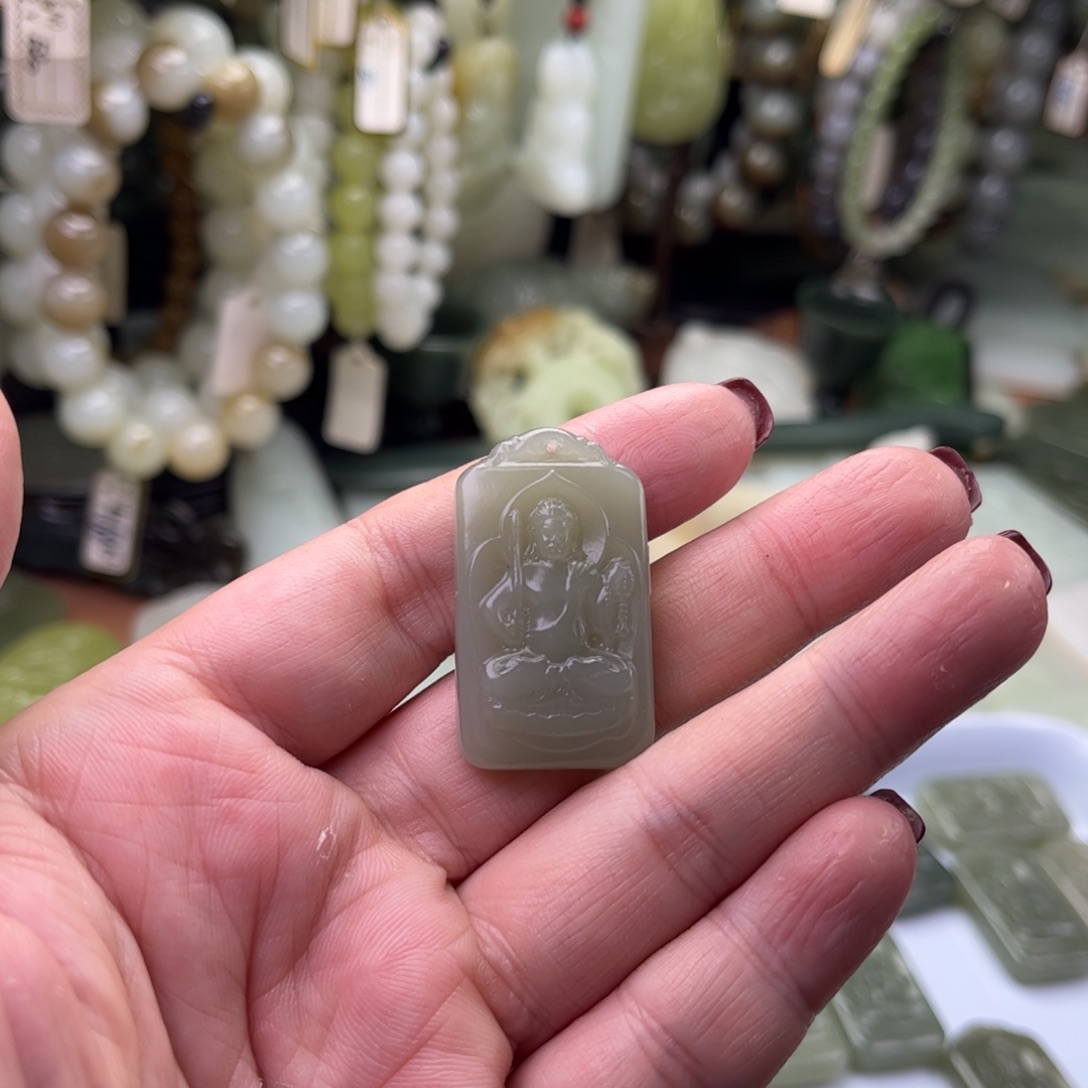 和田玉未镶嵌吊坠(不含链)