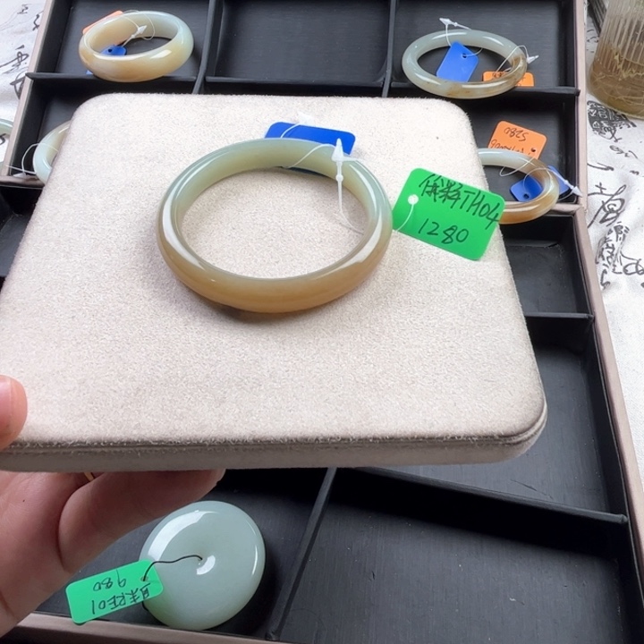 未镶嵌手镯和田玉玲珑美镯53.3