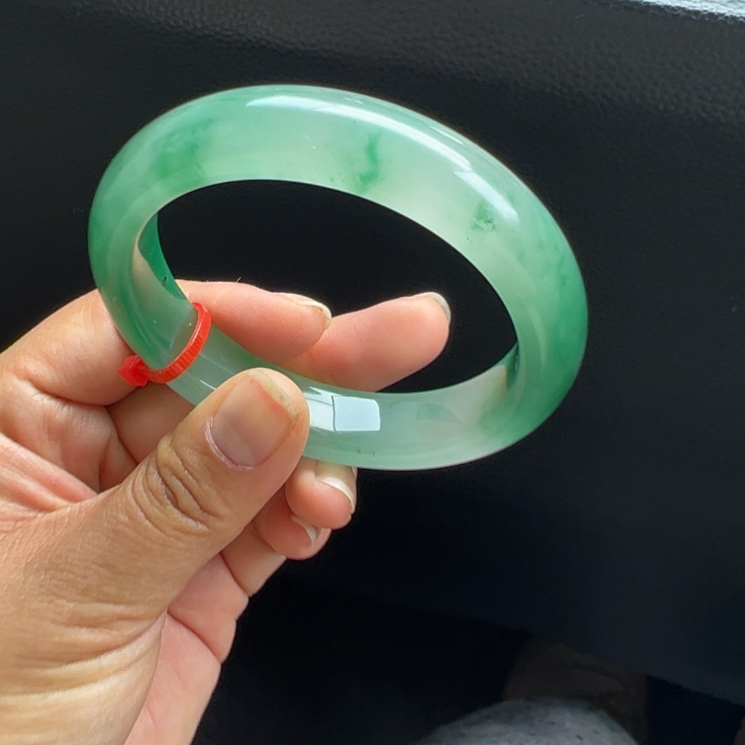 石英质玉未镶嵌手镯非洲翠5758