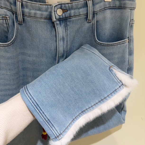 【榭榭里新品】 反季蓝喇叭毛边牛仔裤  韩里韩气好穿搭  大码女装