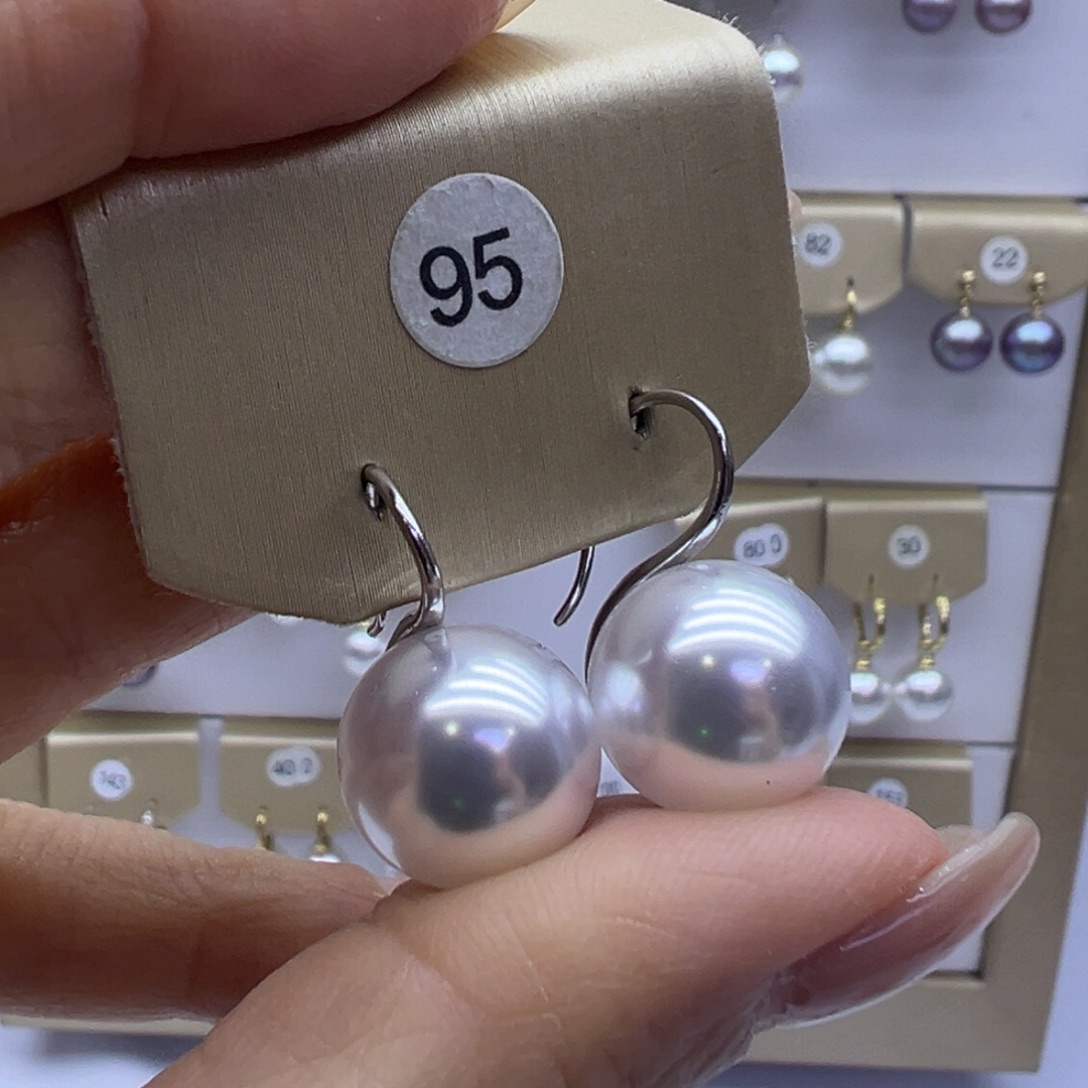 银S925镶嵌耳饰淡水珍珠
