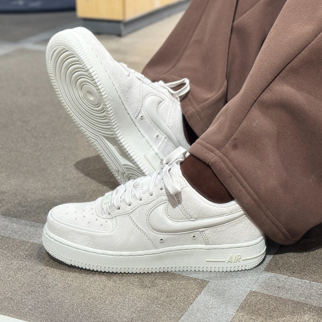 NIKE/耐克女鞋空军一号运动鞋AF1立体勾复古板鞋HV4406001