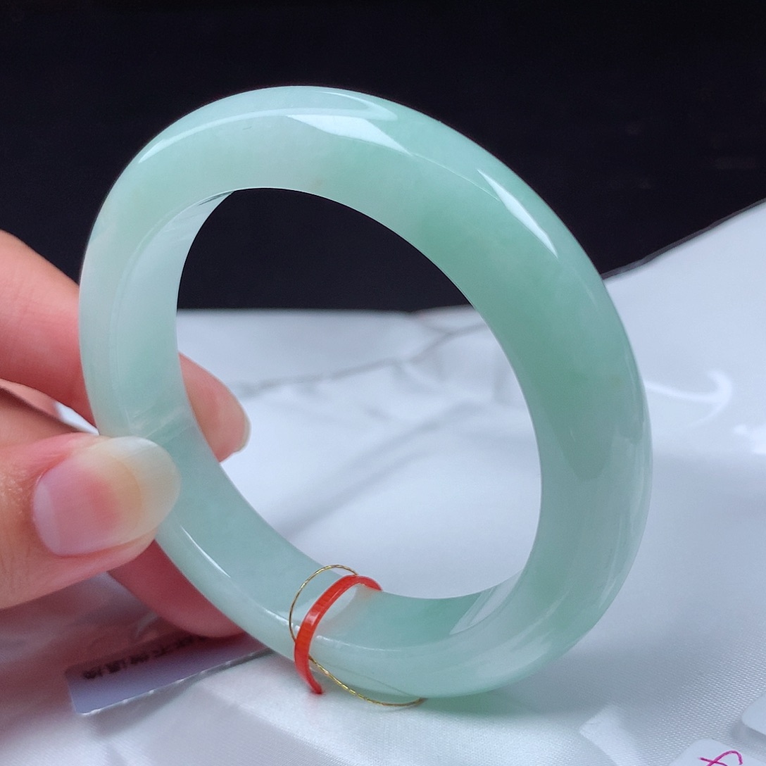 翡翠手镯未镶嵌56圈48小时鉴赏m114645