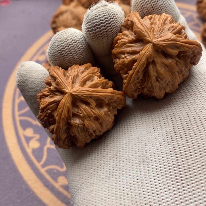 J***哥核桃手串/手链工艺品