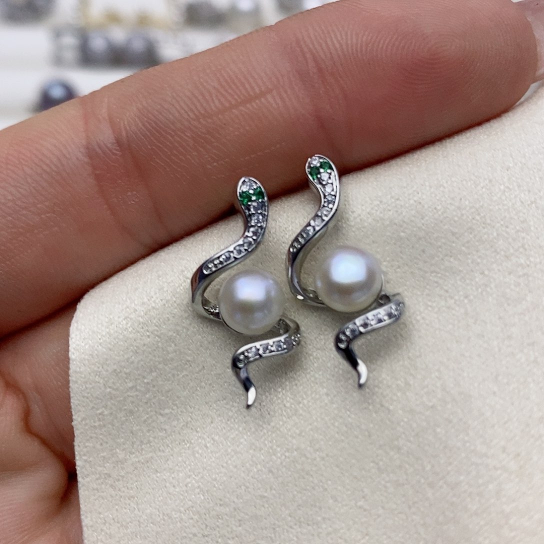 【闪购商品】淡水珍珠耳饰银S925镶嵌23