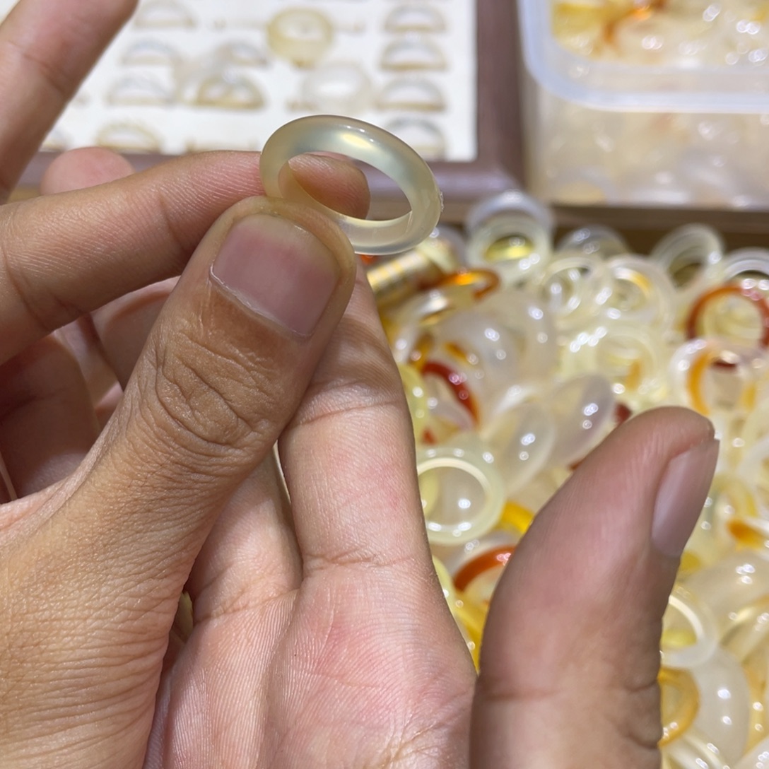 玛瑙/玉髓未镶嵌戒指225号港14