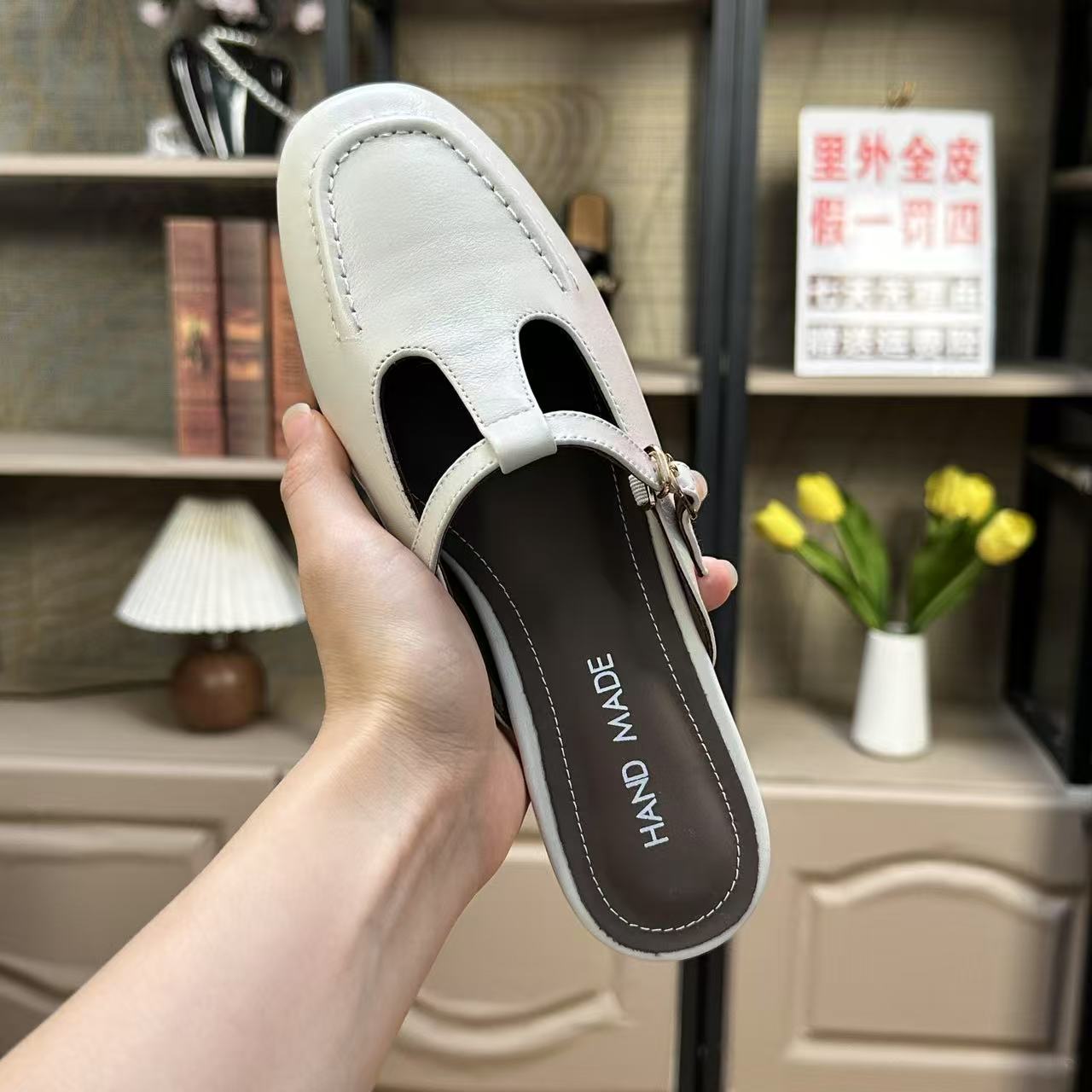 2025夏季新款粗跟中跟复古高级感外穿真皮百搭软底包头半拖鞋