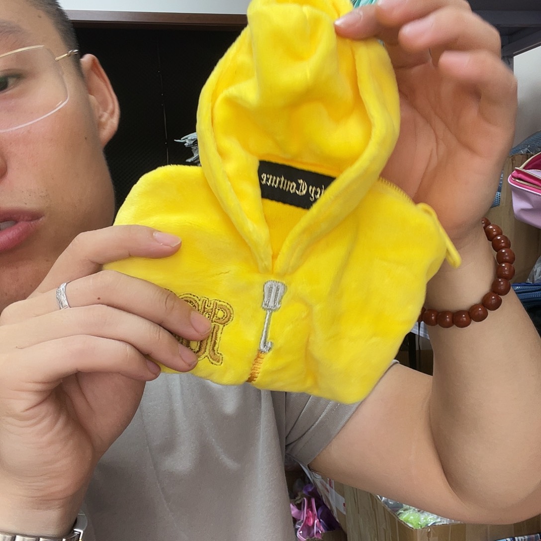 PU化妆包等产品和产品