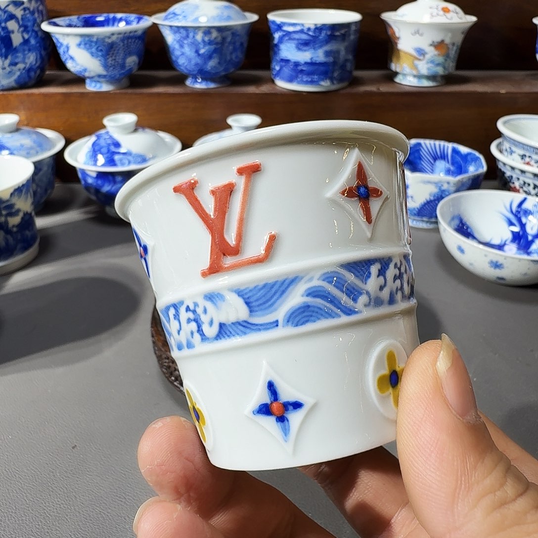 泥塑主人杯手工手绘