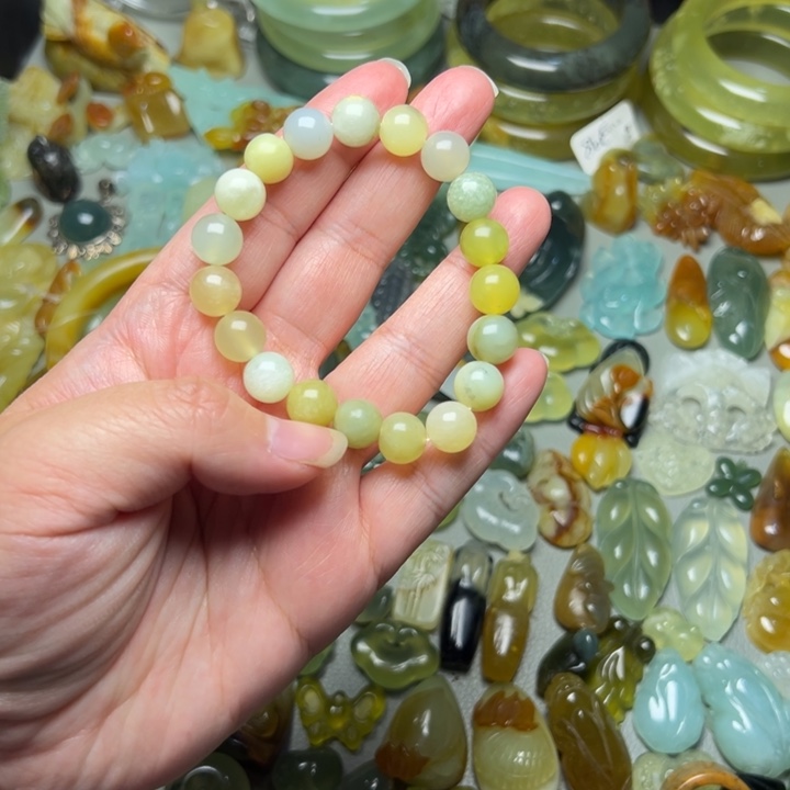 蛇纹石玉未镶嵌微瑕