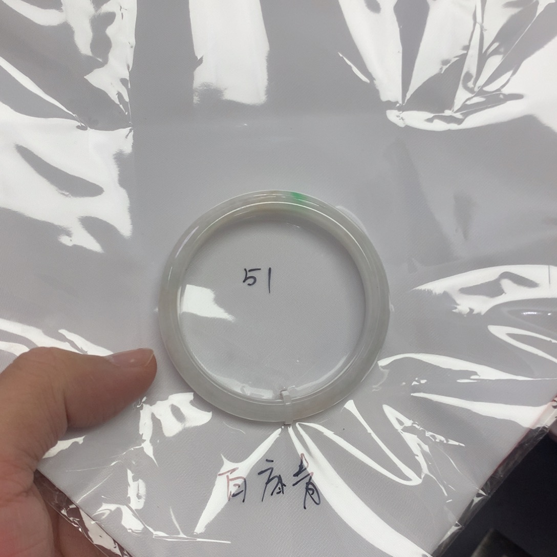 翡翠未镶嵌手镯天然缅甸翡翠手镯