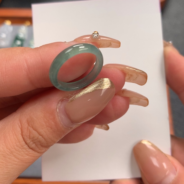 翡翠颈饰未镶嵌9号圈