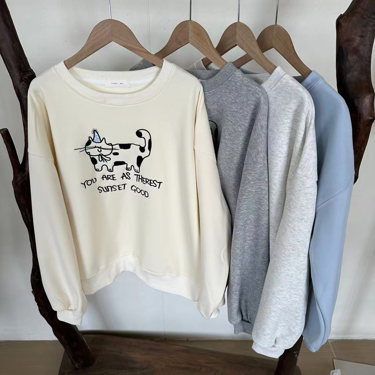 33推荐 TF#6885 日系斑点猫刺绣加绒 2025-12-26