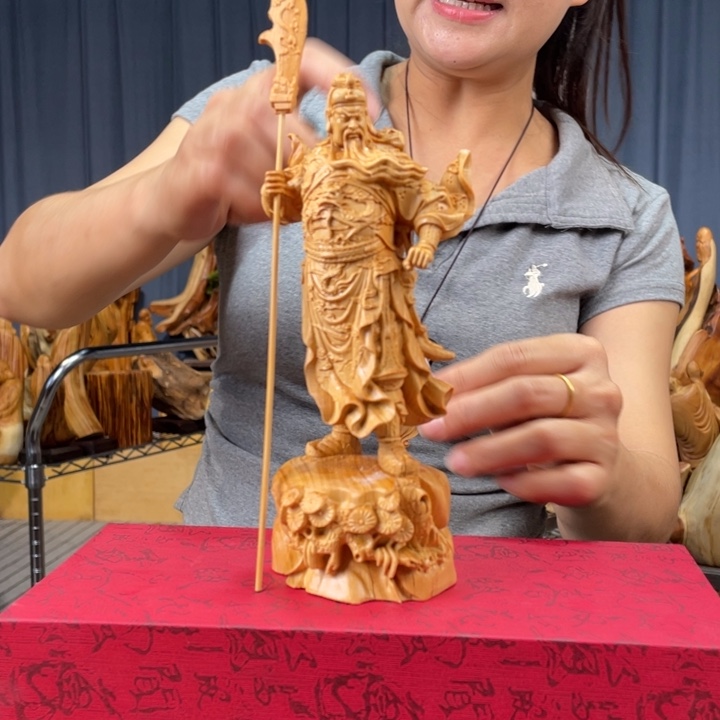 柏木（崖柏）随型摆件