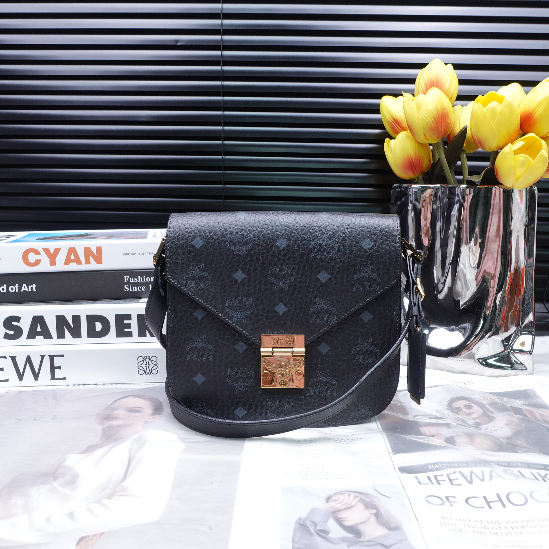 95新 MCM 单肩包/T10303924