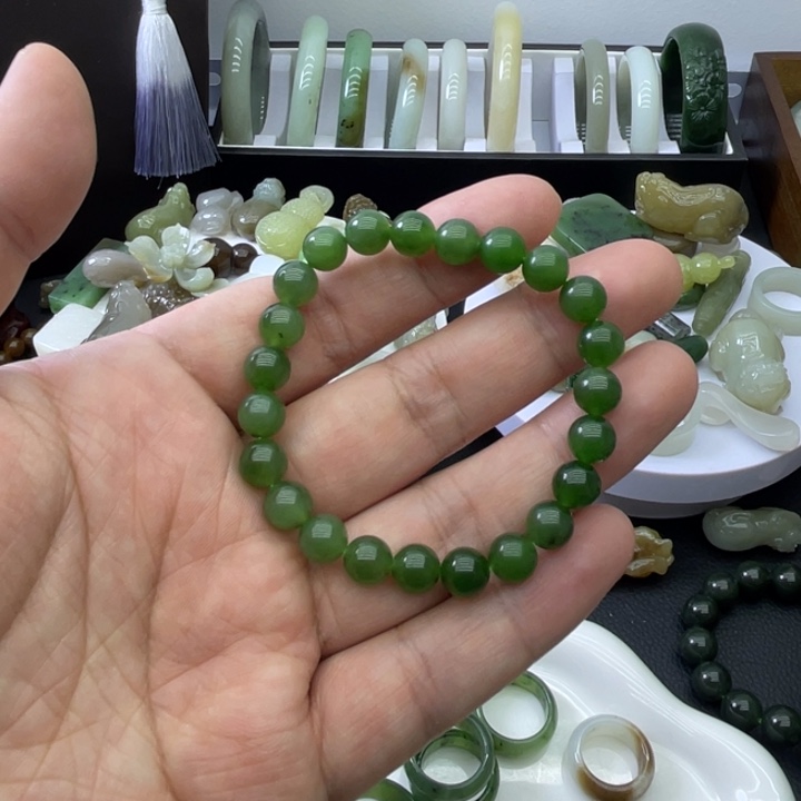 和田玉（碧玉）未镶嵌手链