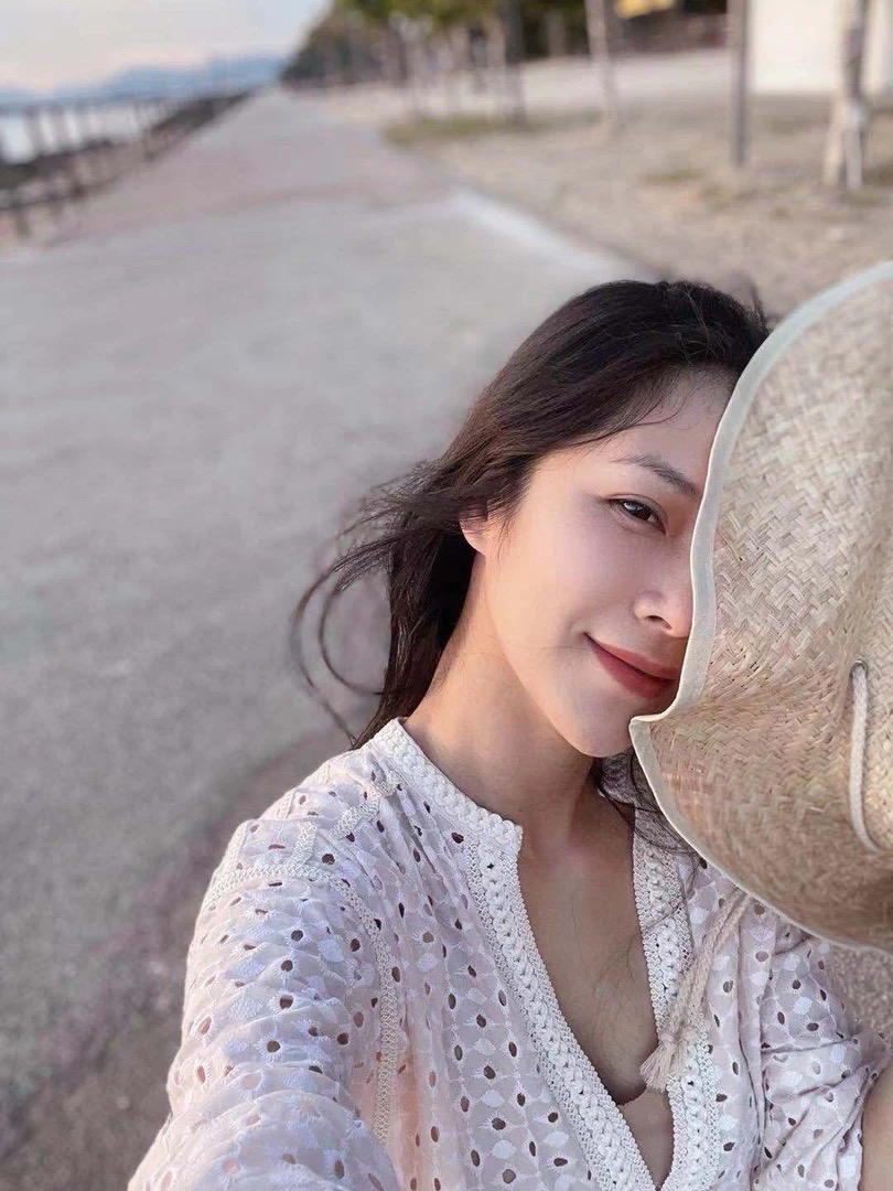 四叶服装搭配饰品