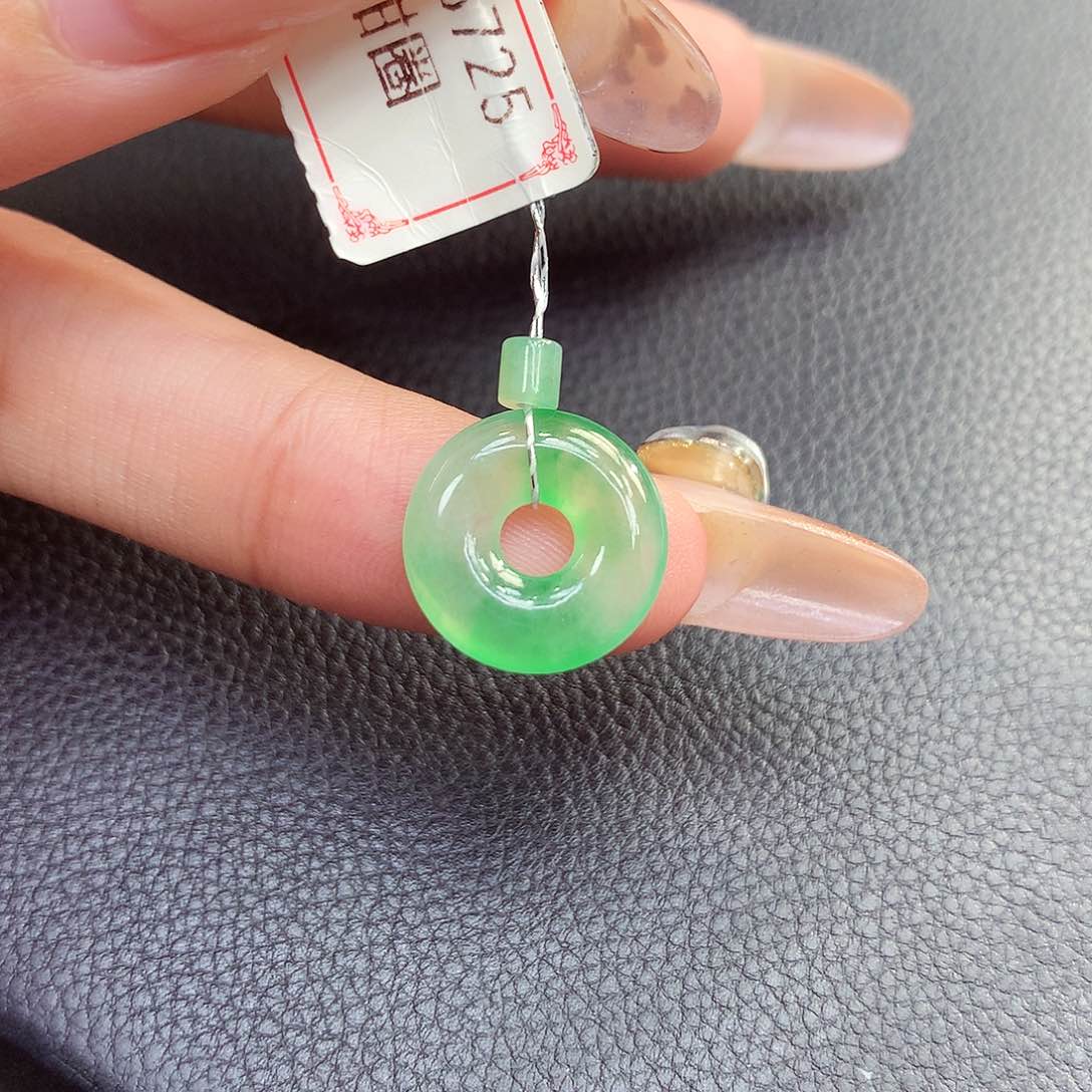 未镶嵌戒指翡翠甜甜圈