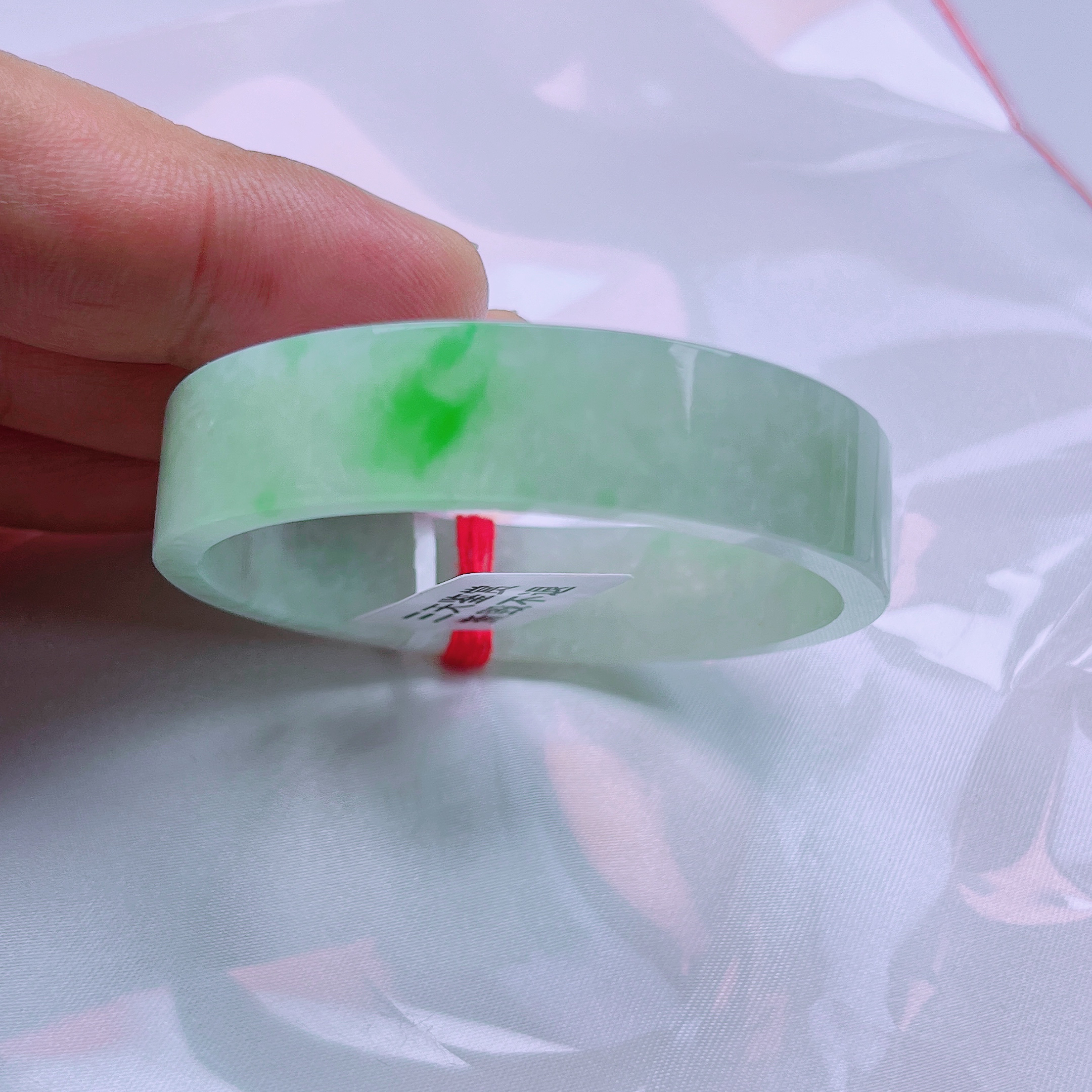 缅甸天然A货翡翠手镯49.6圈口公主镯