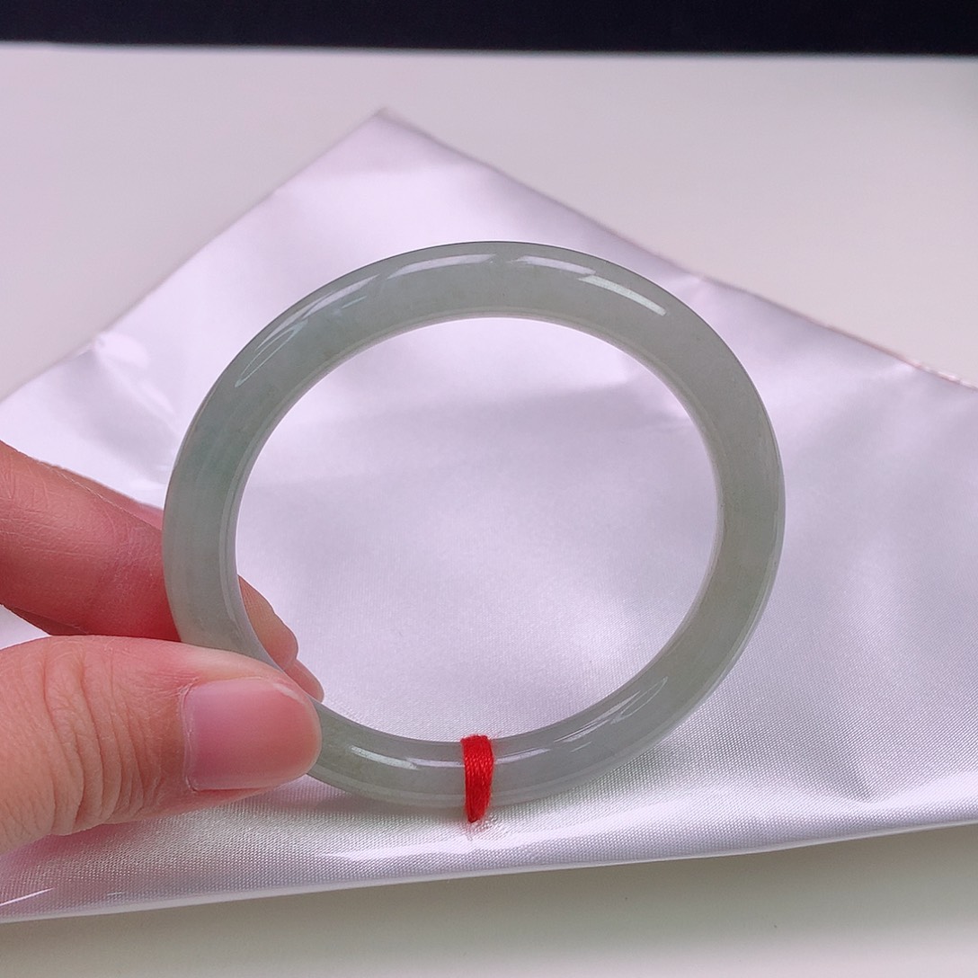 翡翠手镯未镶嵌54圆条