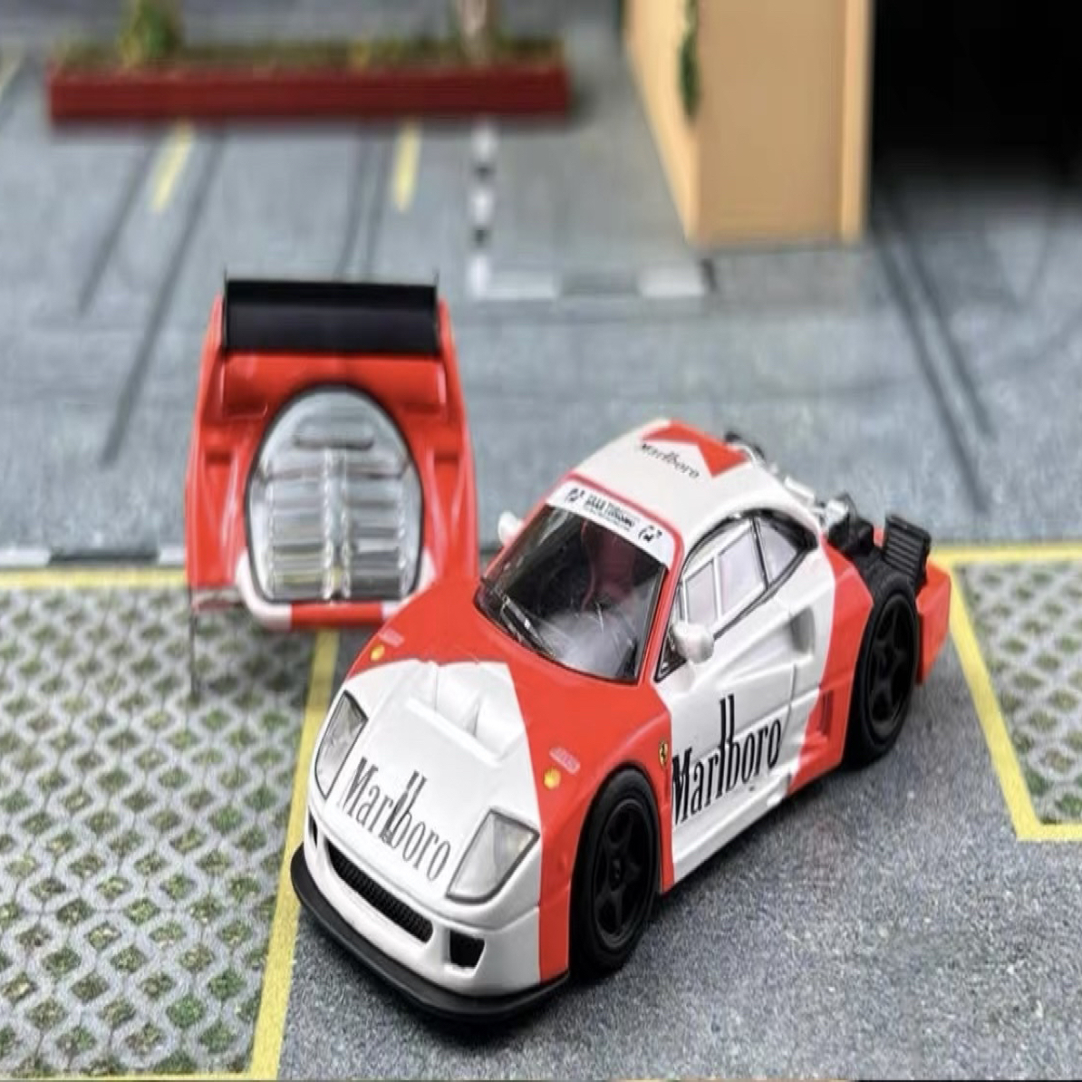 Stance Hunters SH 1:64 法拉利F40 LM 万宝路涂装 合金汽车模型