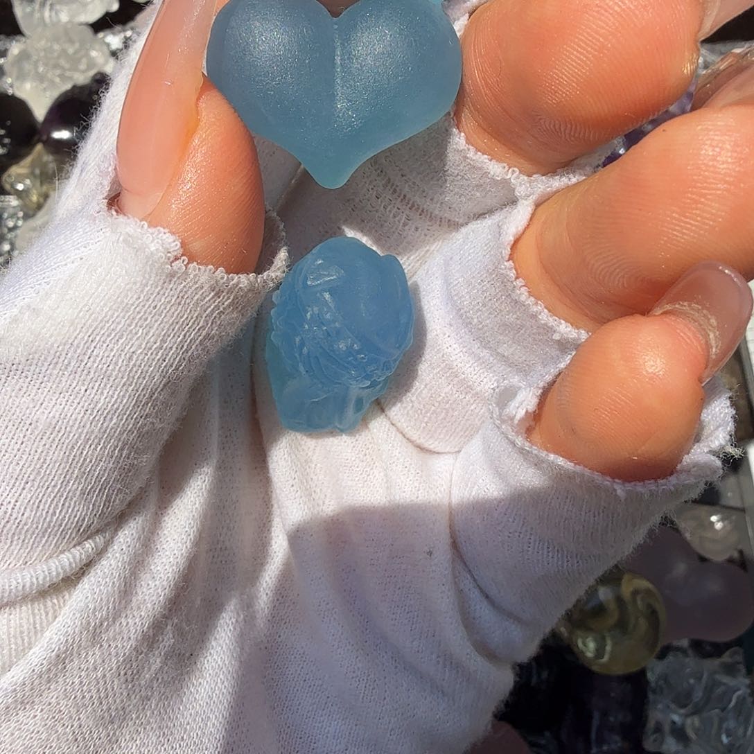 海蓝宝石裸石未镶嵌Q****?