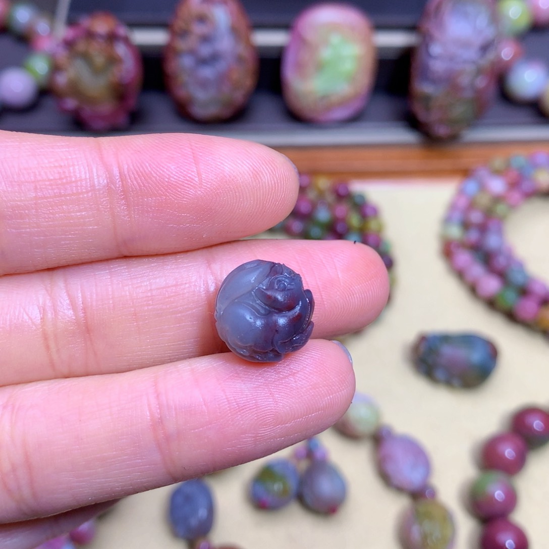 玛瑙挂件未镶嵌盐源