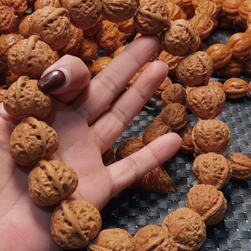 【闪购商品】文玩核桃吊坠永****人磨盘