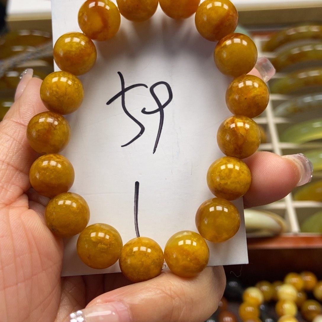 蛇纹石玉手串未镶嵌