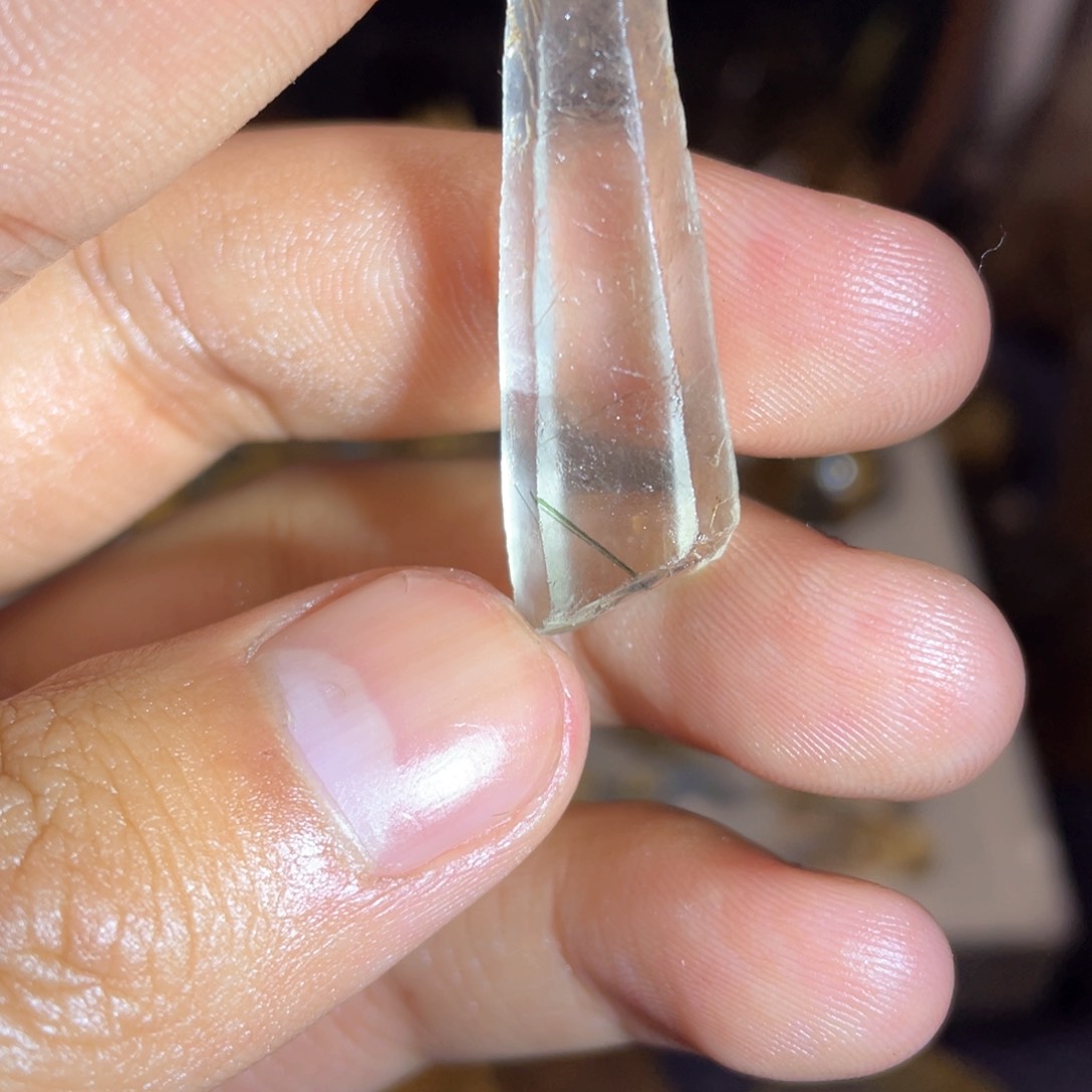 水晶摆件未镶嵌天然水晶水晶摆件