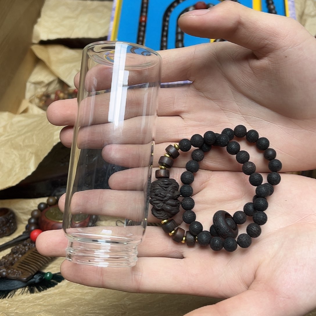 大叶紫檀（黑酸枝木类）