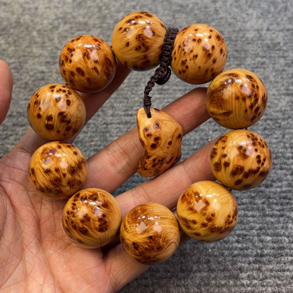 【闪购商品】柏木（崖柏）神品，2.55555555555