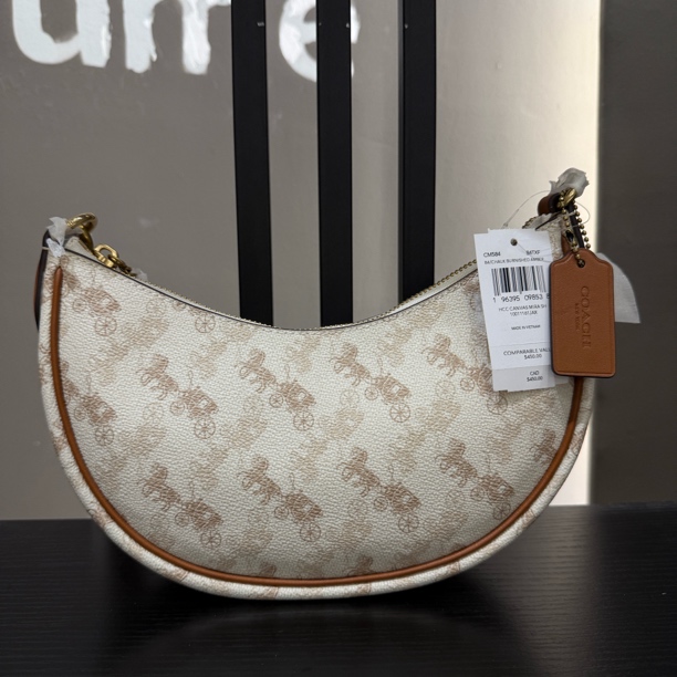 99新 COACH/蔻驰 S004月牙包  24*13