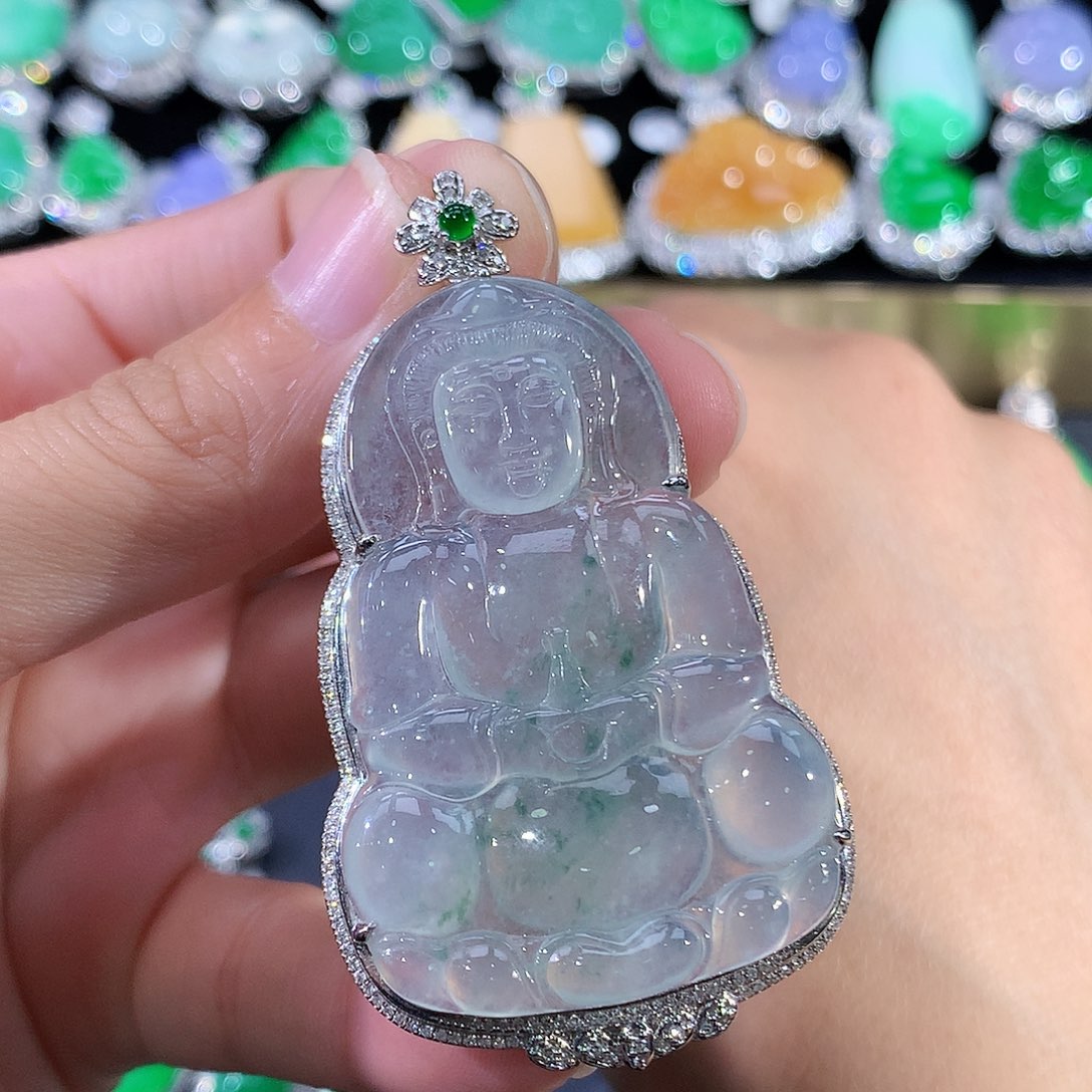 翡翠18K金镶嵌颈饰