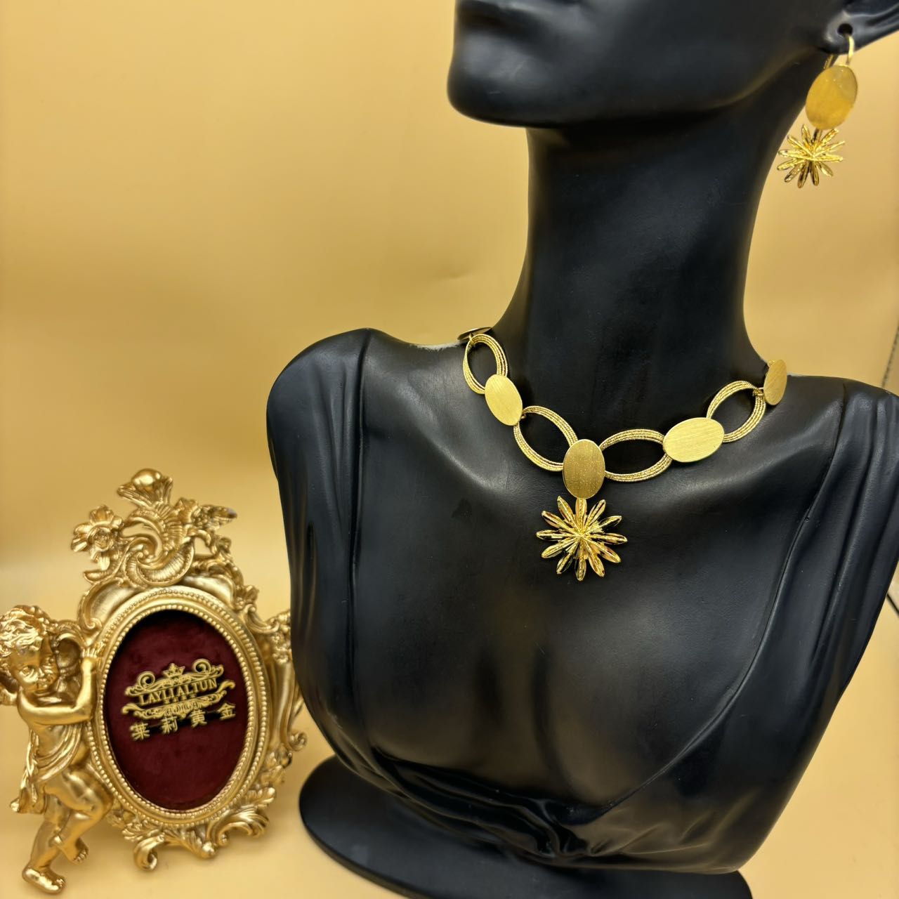 B播 25.69g足金999套链d