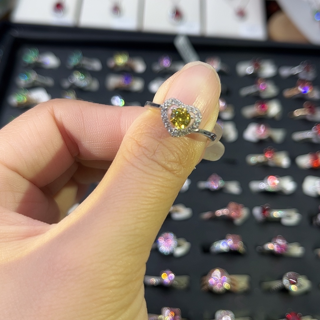 莫桑石非金属B心仪50分黄钻-12