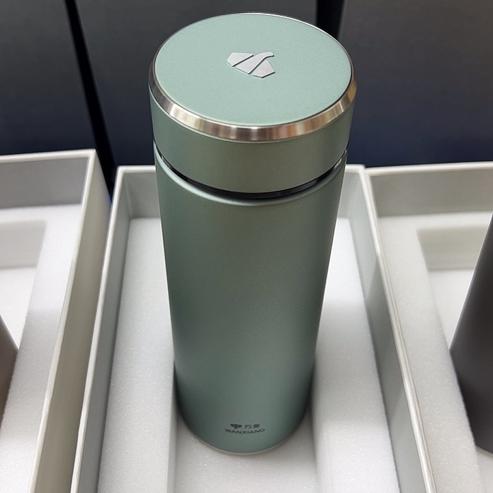 万象保温杯h135-430绿