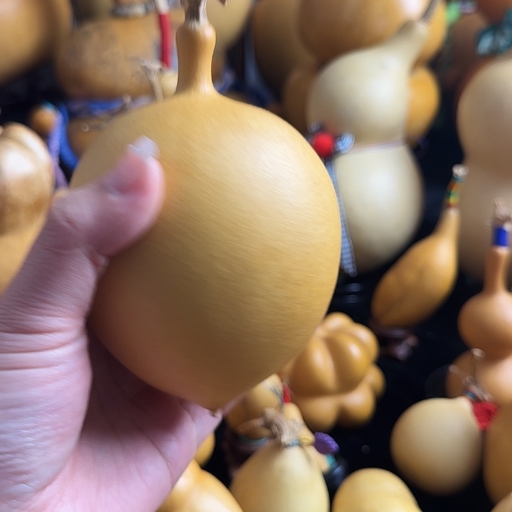 小***女大叶紫檀（黑酸枝木类）