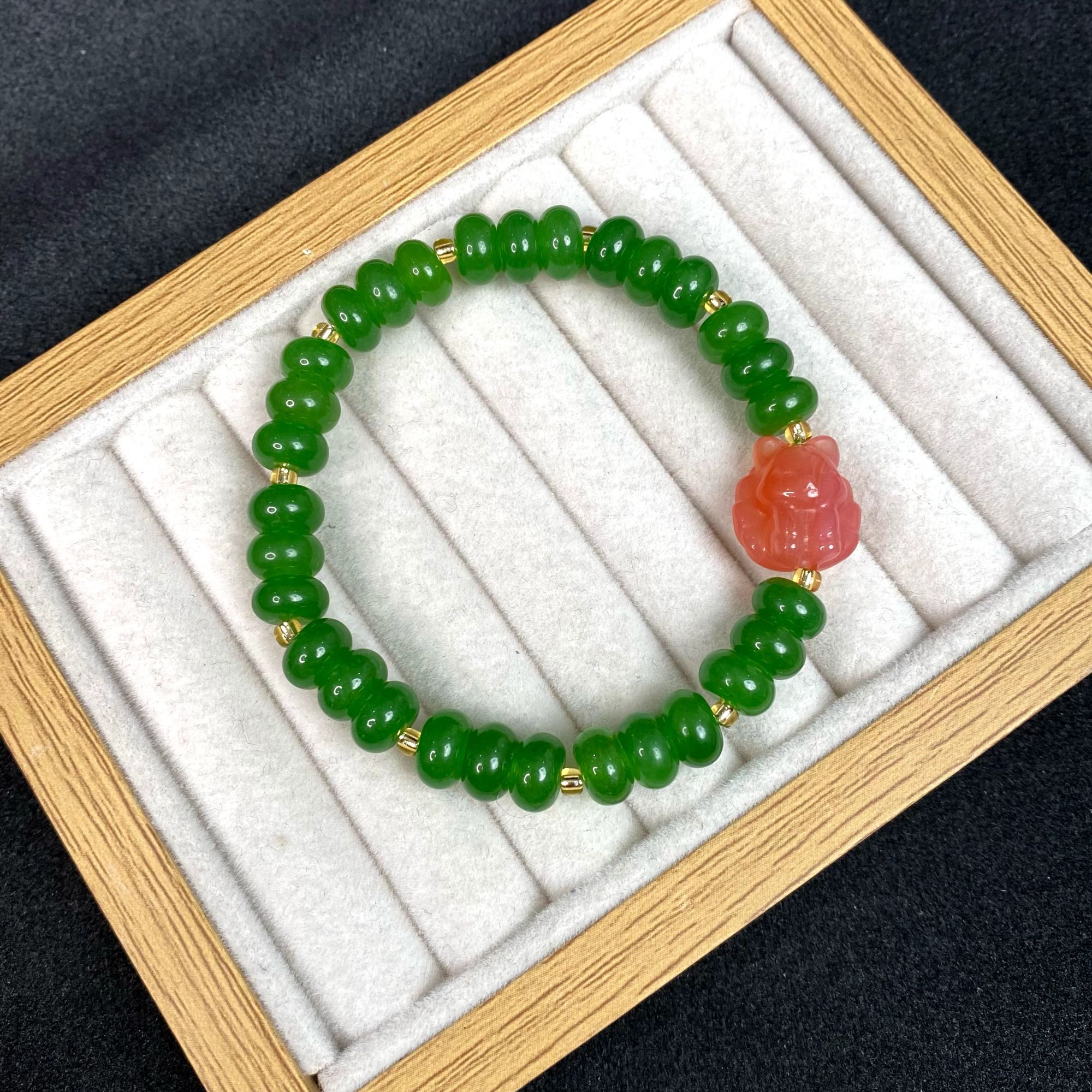 和田玉碧玉算盘珠配盐源玛瑙九尾狐手串（多样性发一件）B-33