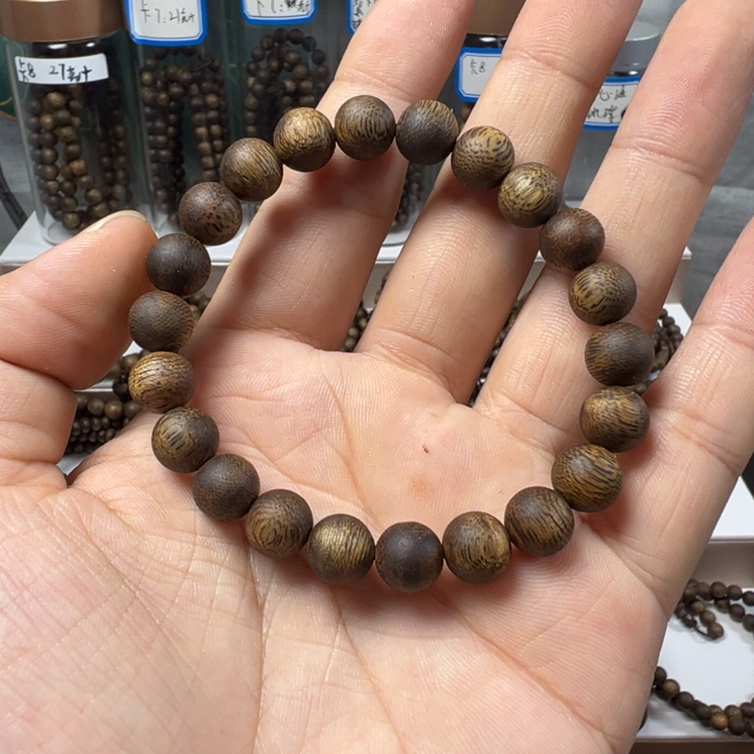 沉香沉香碎屑奇楠沉香卡9单圈