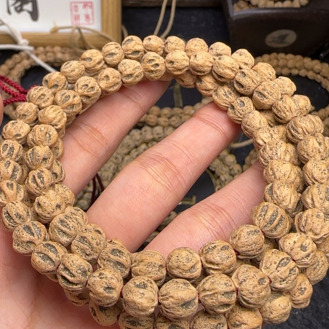 柏香籽/百香籽吊坠着*?