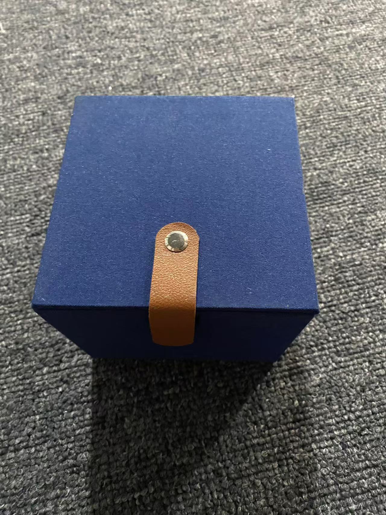 陶瓷主人杯一个，不带礼盒