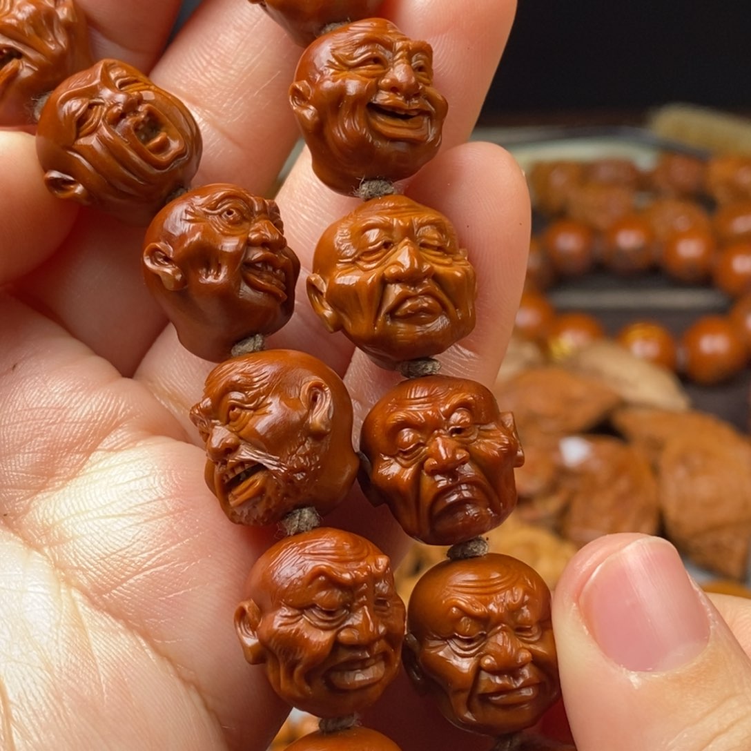 橄榄核手串/手链1.6写实单面十八罗汉手持脖挂