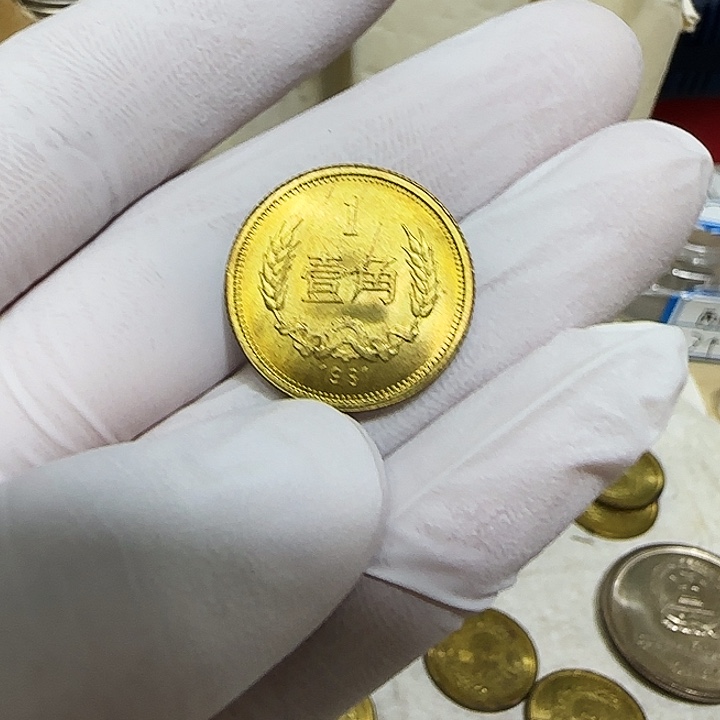 其他普通金属1981长城币1角一枚扣盒